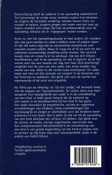 Boek Kenneth Valk Opvoedkwesties kaft achterkant WEB format 350px