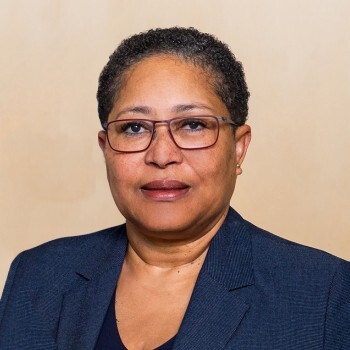 Shari van den Hout ChristenUnie Logo Teylingen  Ocan Caribisch democratie