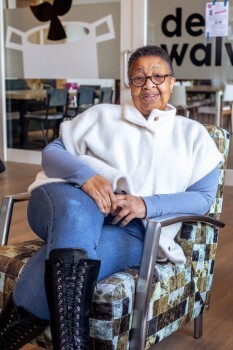 Marian Eisden fotograaf Anne Marijn Ocan caribisch gemeenteraadsverkiezingen democratie